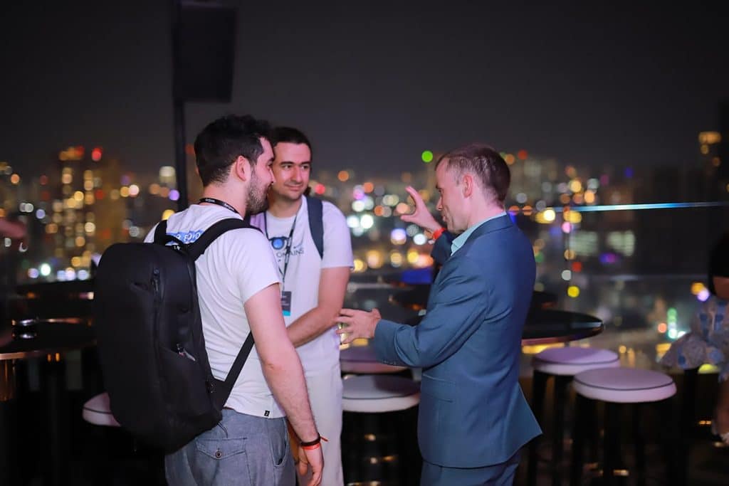 Střešní party na SEO Mastery Summit Vietnam 2024