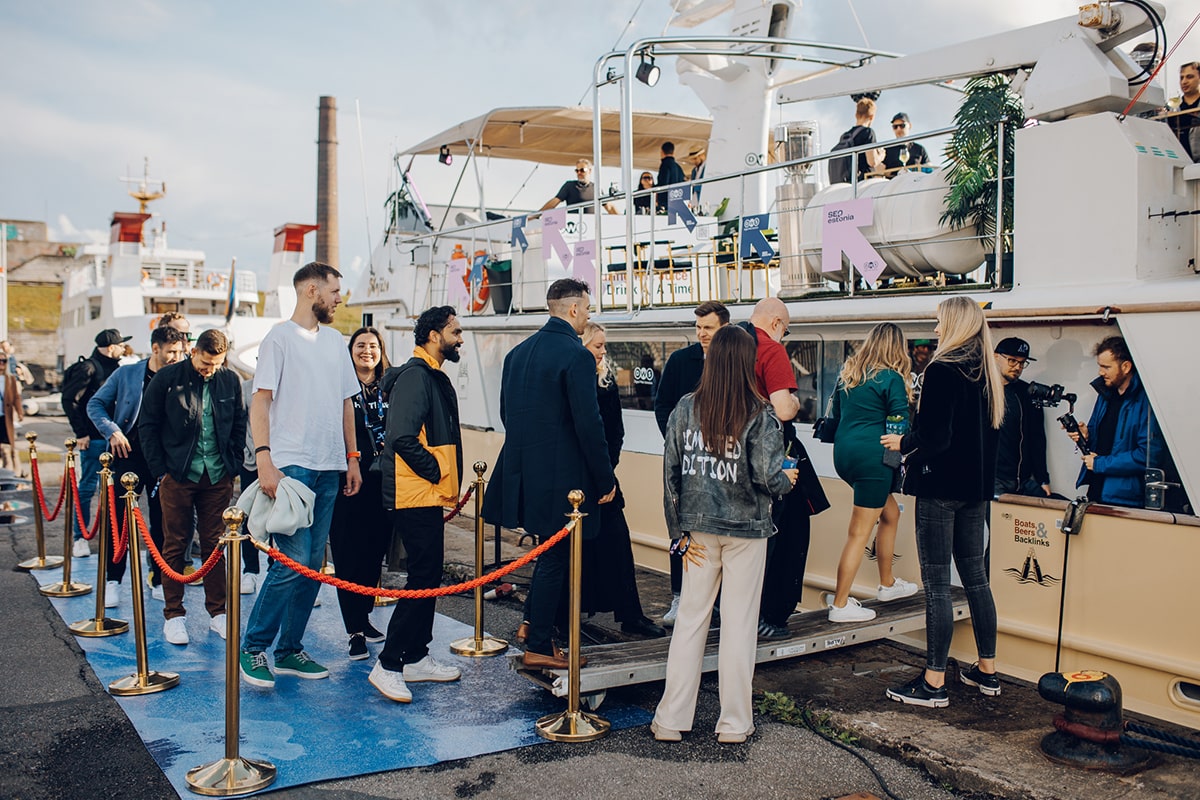 VIP attendees boarding the yacht at SEO Estonia 2024