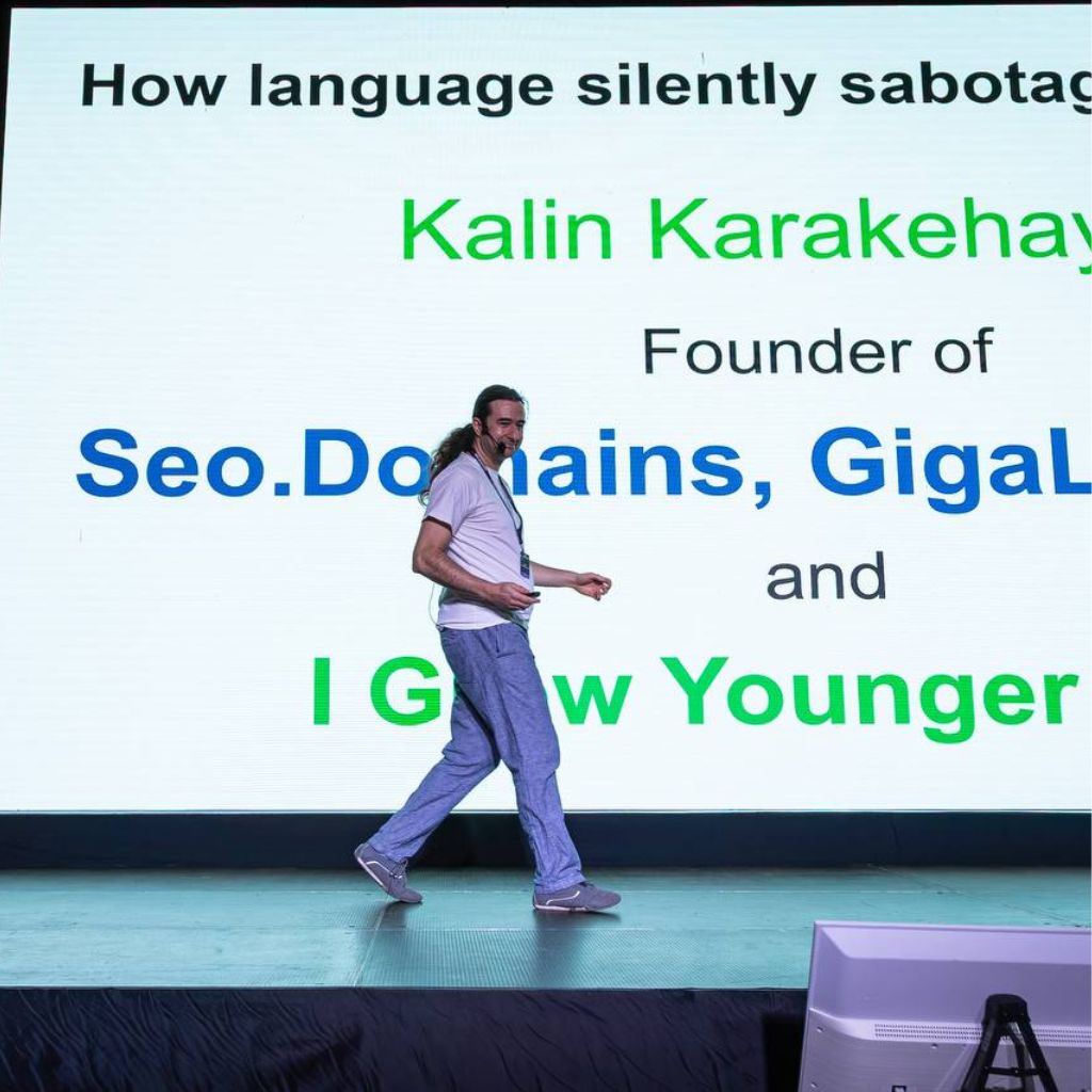 SEO.Domains Mastery Summit Photo of Kalin Karakehayov